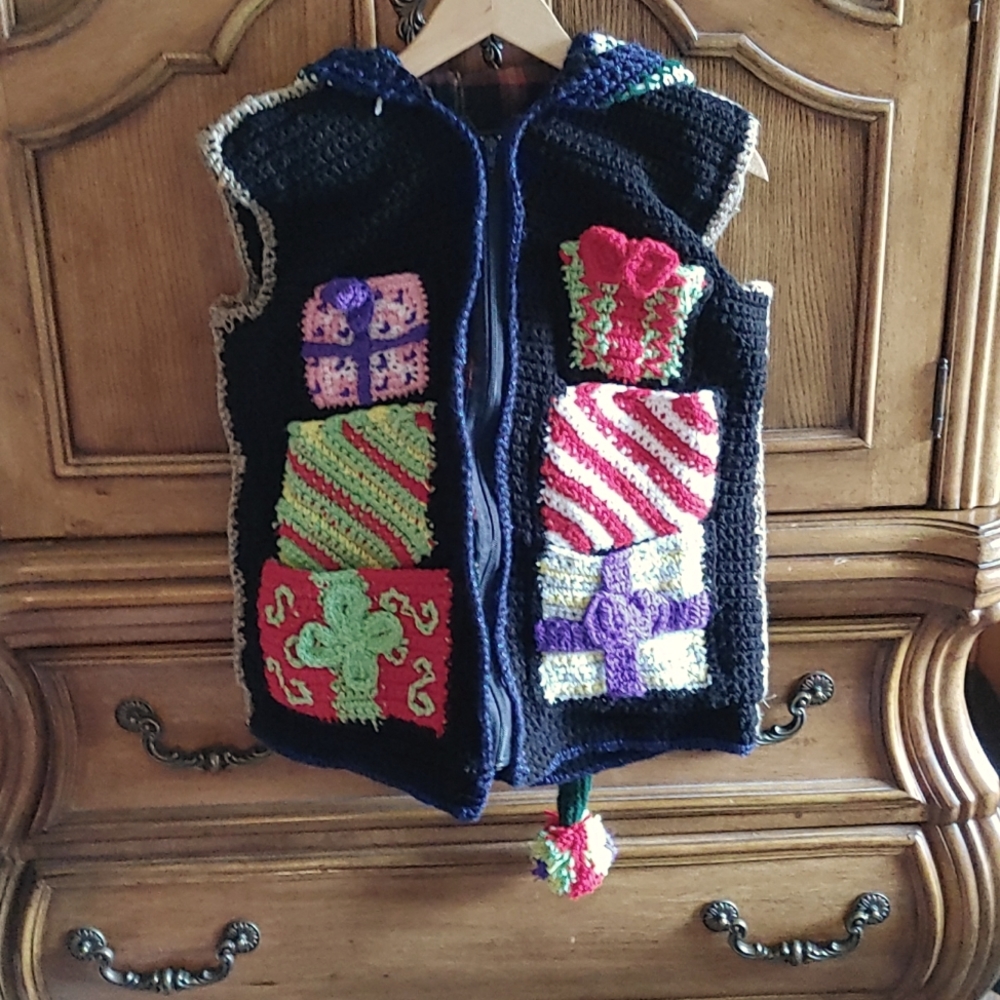 (LAST CALL) Ugly Christmas sweater vest